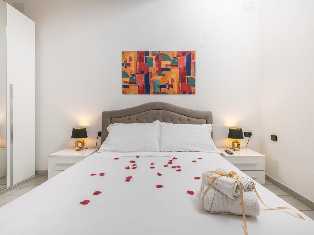 La Mariposa - Bellavita Apartments 아세미니 외부 사진